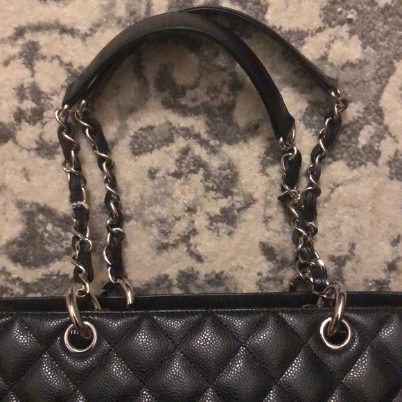 CHANEL Grand Shopping Tote - Picture 7 of 7